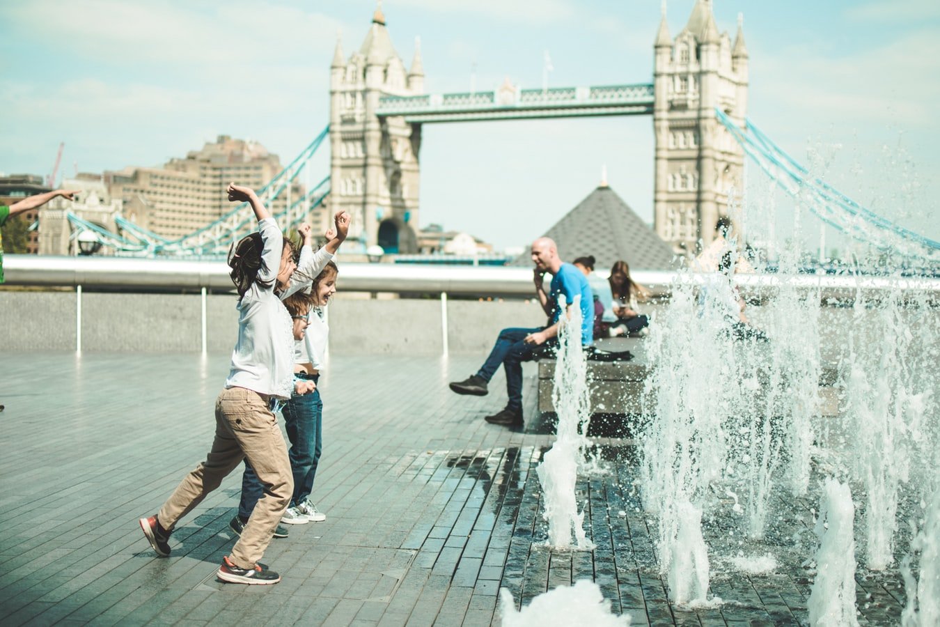 The life of a Global Au Pair 2 - UK Edition! Why you should go with Global with Carla B.