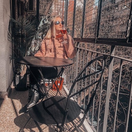 social media post by ellyserohl