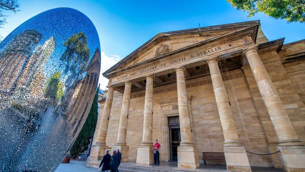brown concrete building known as Australia Gallery