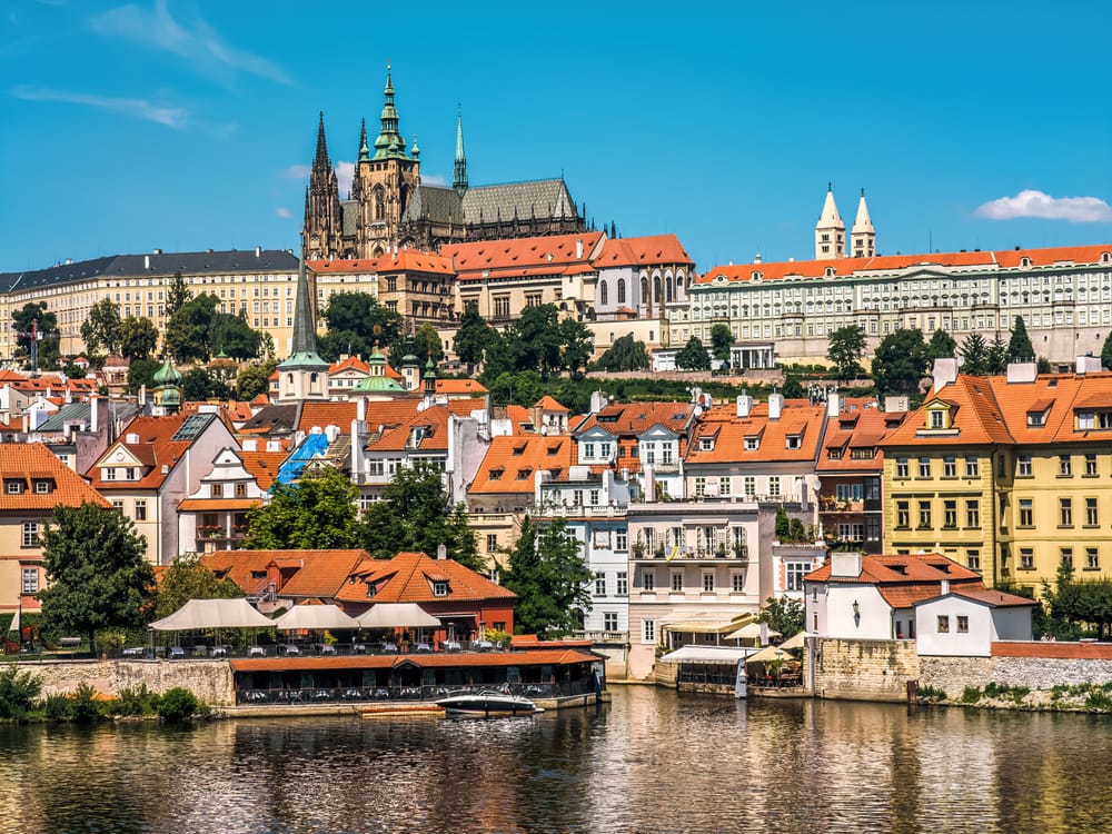 Czech Republic Working Holiday Visa - The Complete Guide