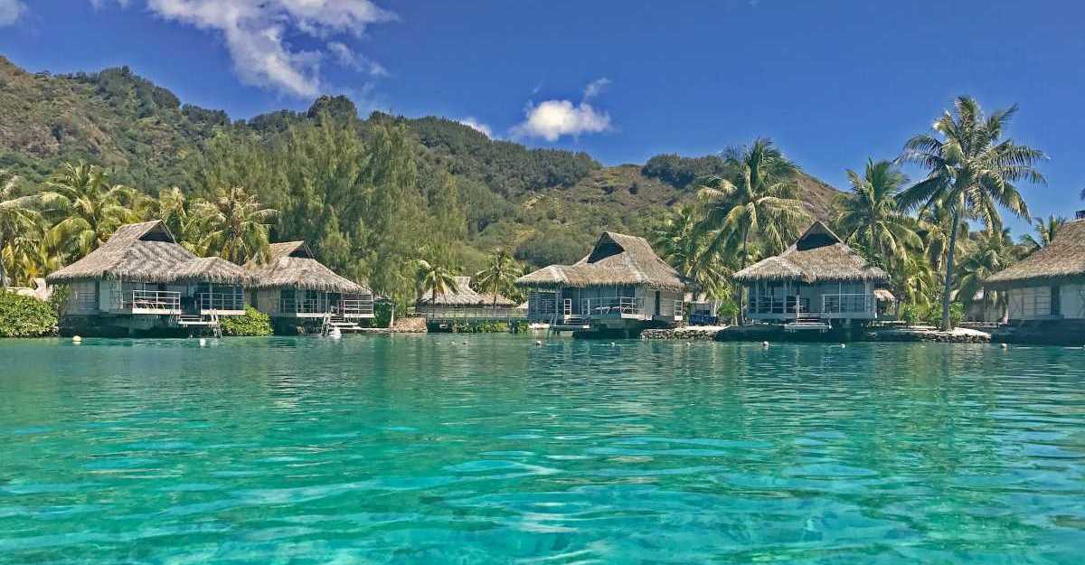 best time to visit bora bora