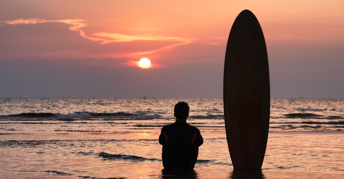 10 Ways to Combat Solopreneurial Loneliness - (How to Harness the Power of Connection)