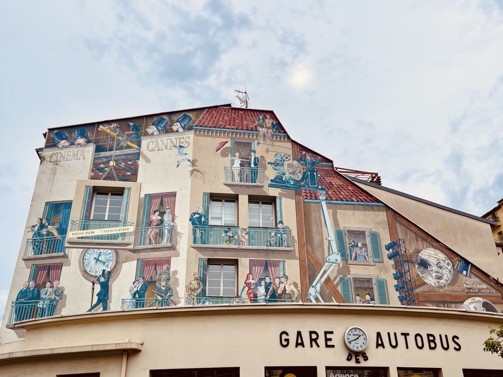 top view of building with arts design 