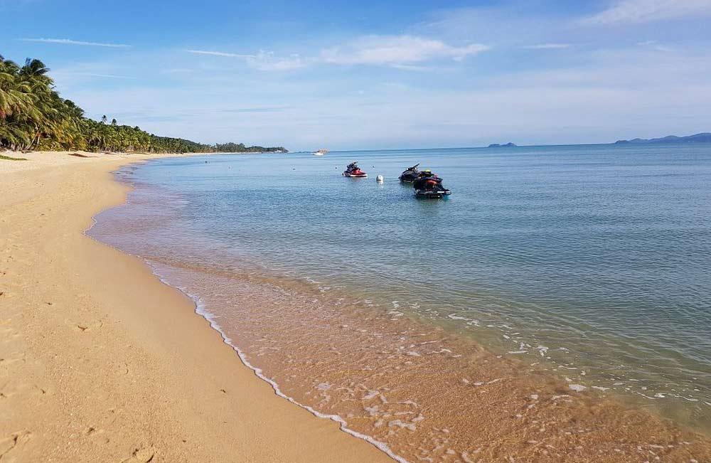 jetski in by the beach side