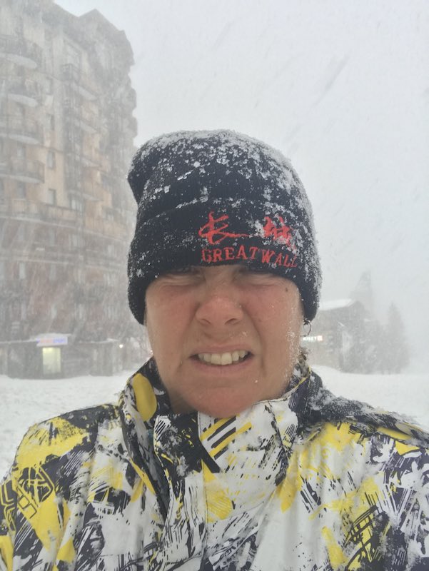 my image under the snow looing so cold