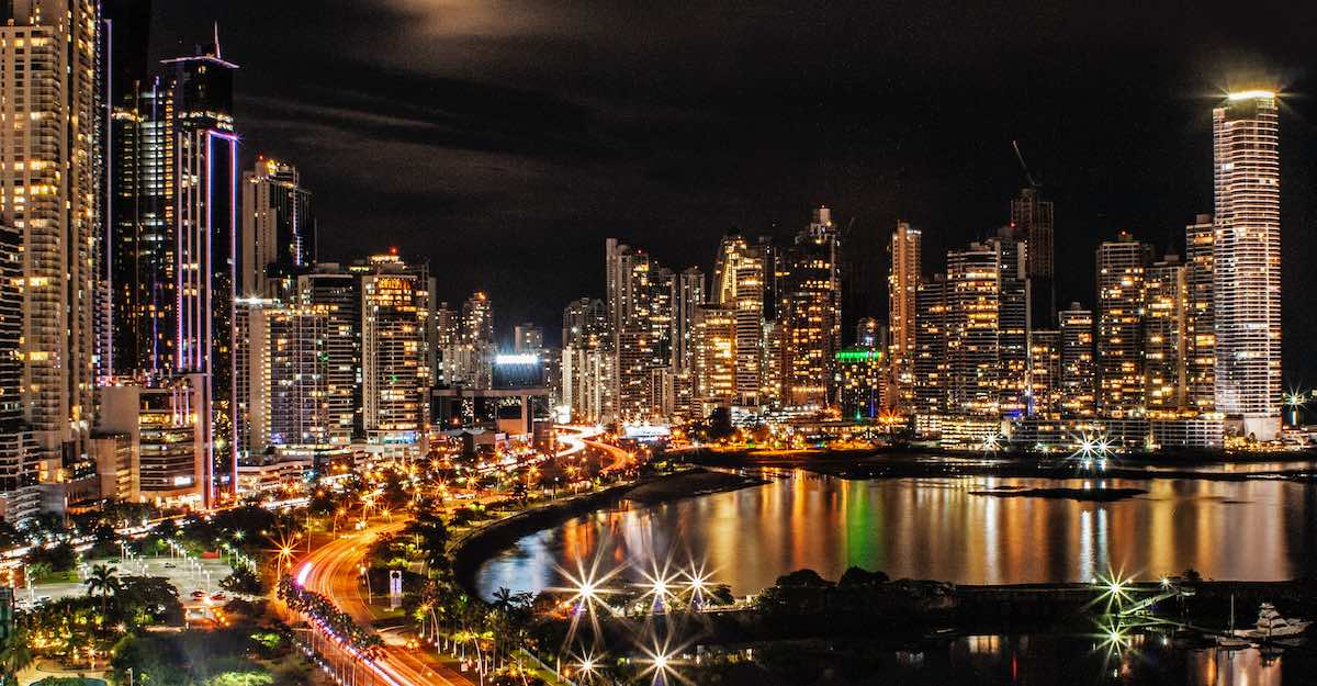 best time to visit panama