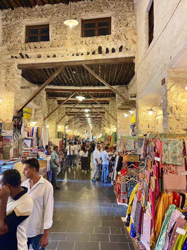 inside market selling colorful fabricss