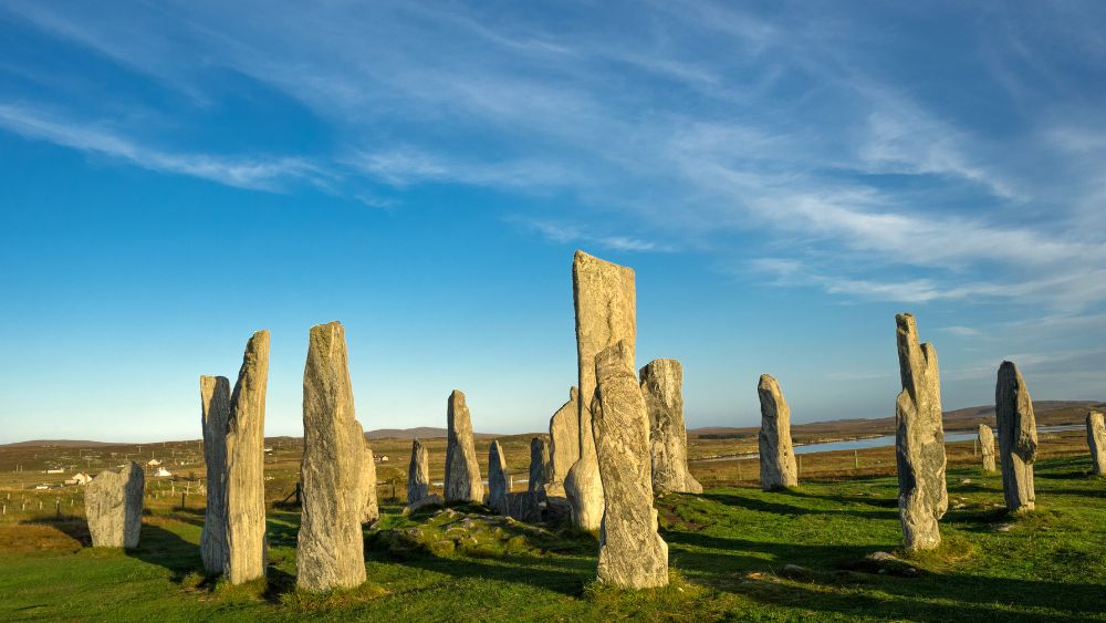 standing stone form in circle