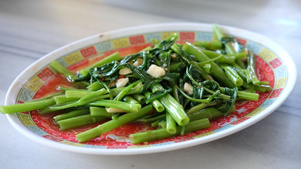 stir fried Morning Glory- best thai food in thailand