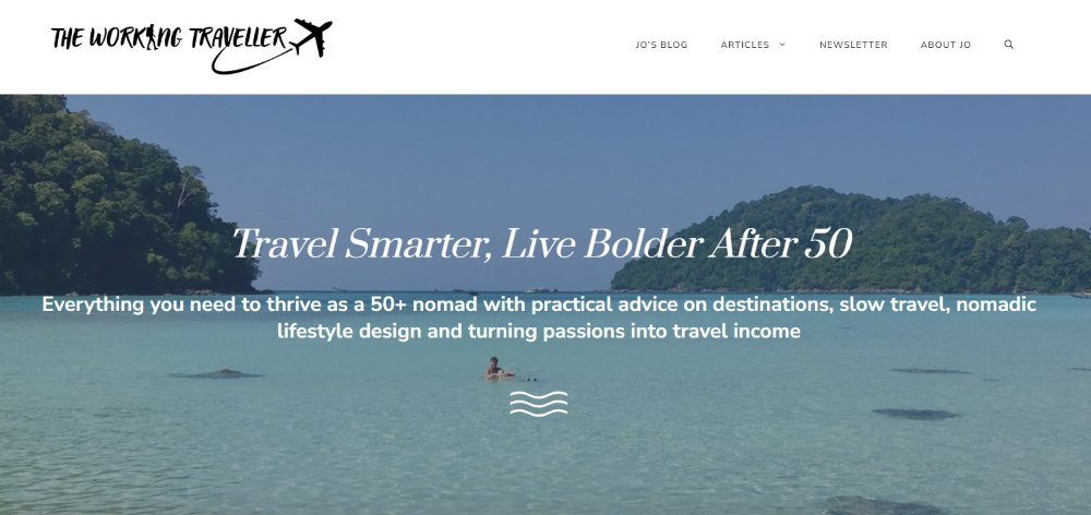 screenshot of theworkingtraveller blog homepage - Fun Side Hustles for 50+ Nomadic Adventurers