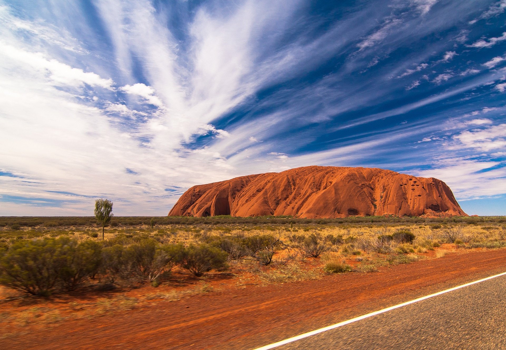ultimate-aussie-experiences-uluru