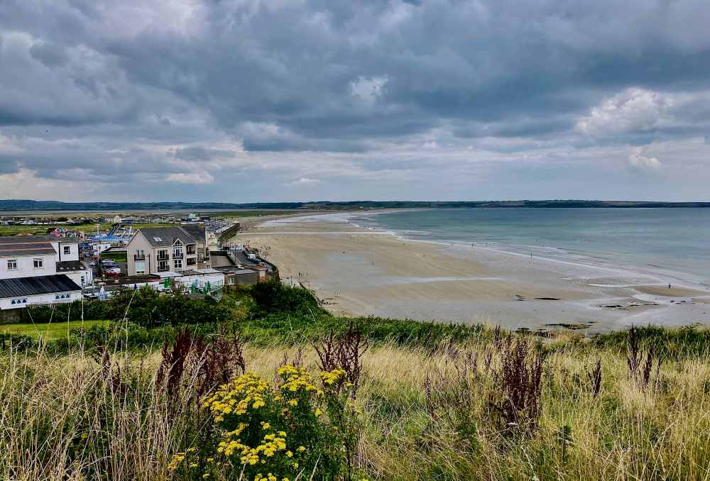 houses near the beach