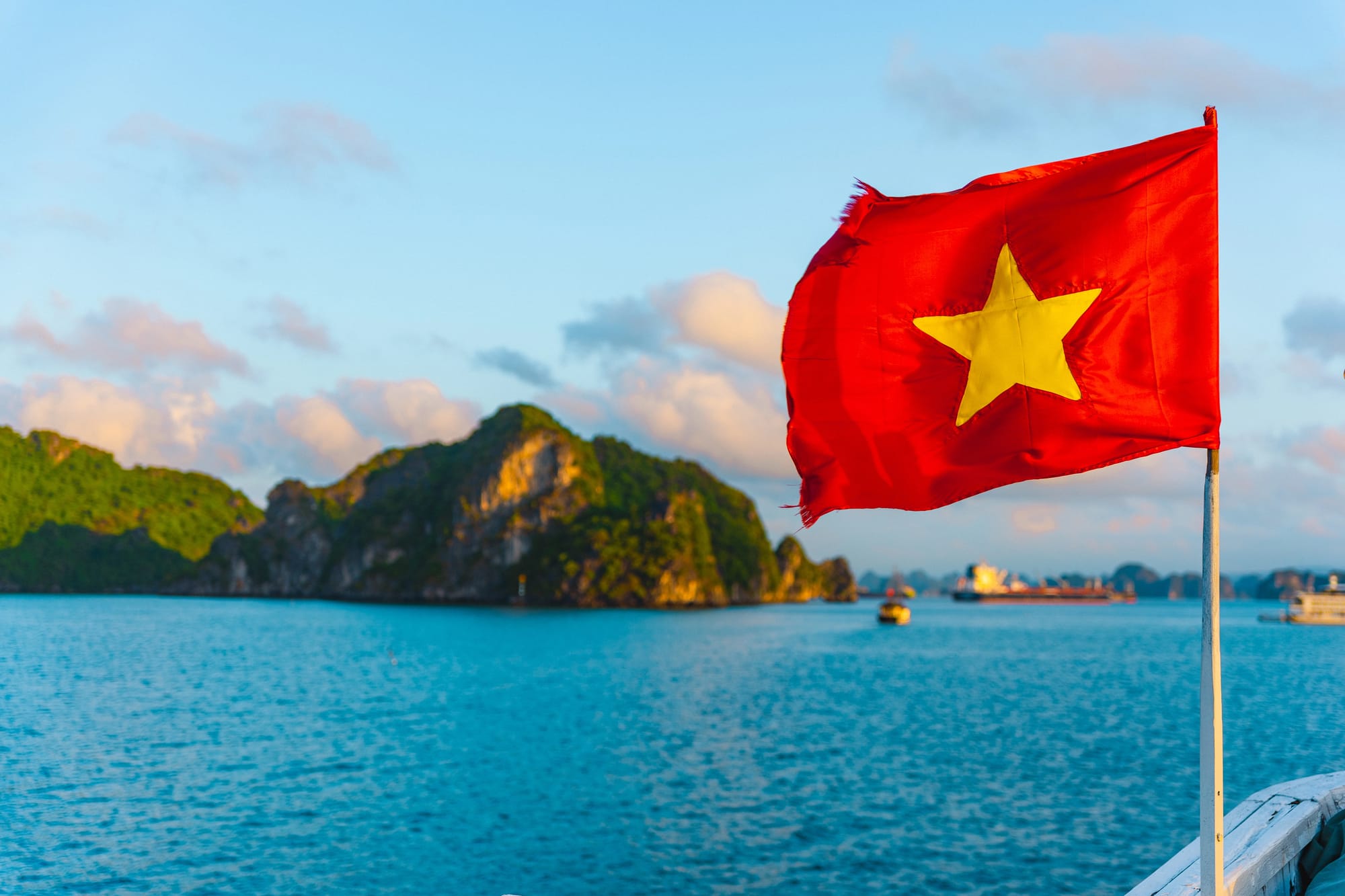 Vietnam Working Holiday Visa - The Complete Guide